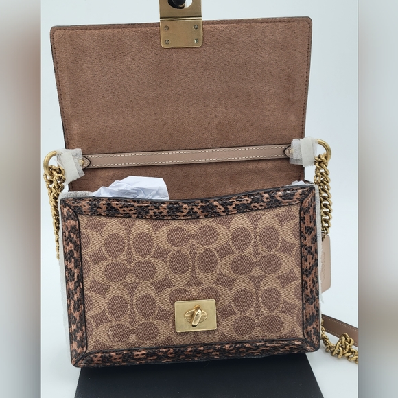 ❤NWOT❤️ Coach Hutton Shoulder Bag in Blocked Signature Canvas w/Snakeskin Detail - Picture 7 of 12
